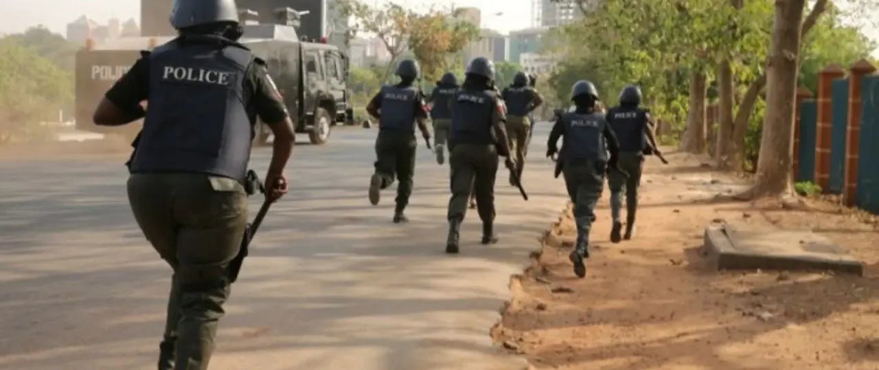 Two suspected cultists wounded in gunfight with Police, 25 others arrested