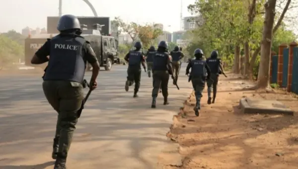 Two suspected cultists wounded in gunfight with Police, 25 others arrested