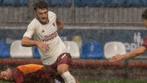 Jack Kingdon: Former Man United youth captain signs for new club