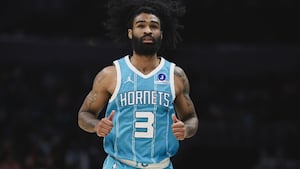 Coby White to re-sign with Hornets on 3-year, $74M deal