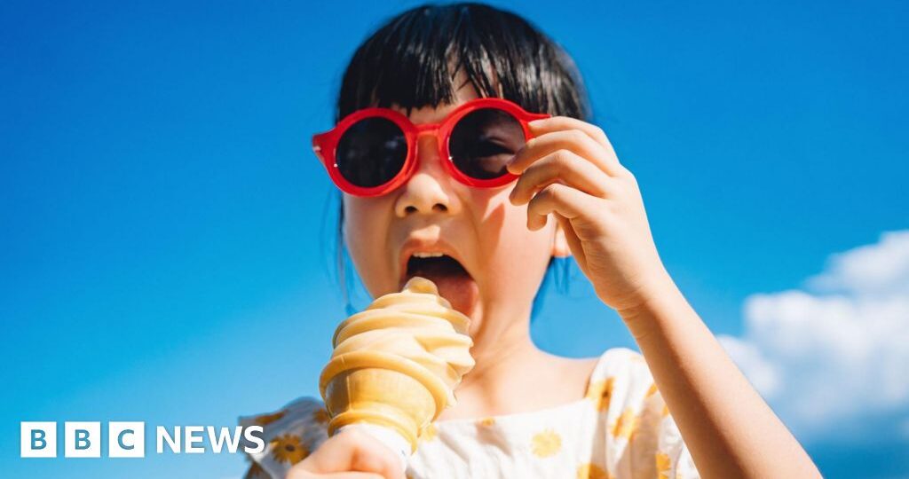 Five tips to keep your kids cool this weekend