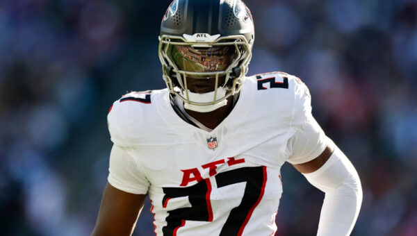 Sacks leader Pearce returns to Falcons for minicamp following a tumultuous offseason