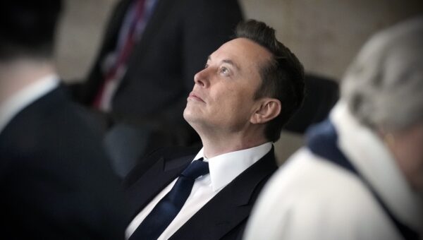 SpaceX’s biggest-ever IPO just grew to $85.7 billion raised