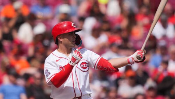 Reds snap skid behind Sal Stewart’s extra-inning heroics vs. Padres