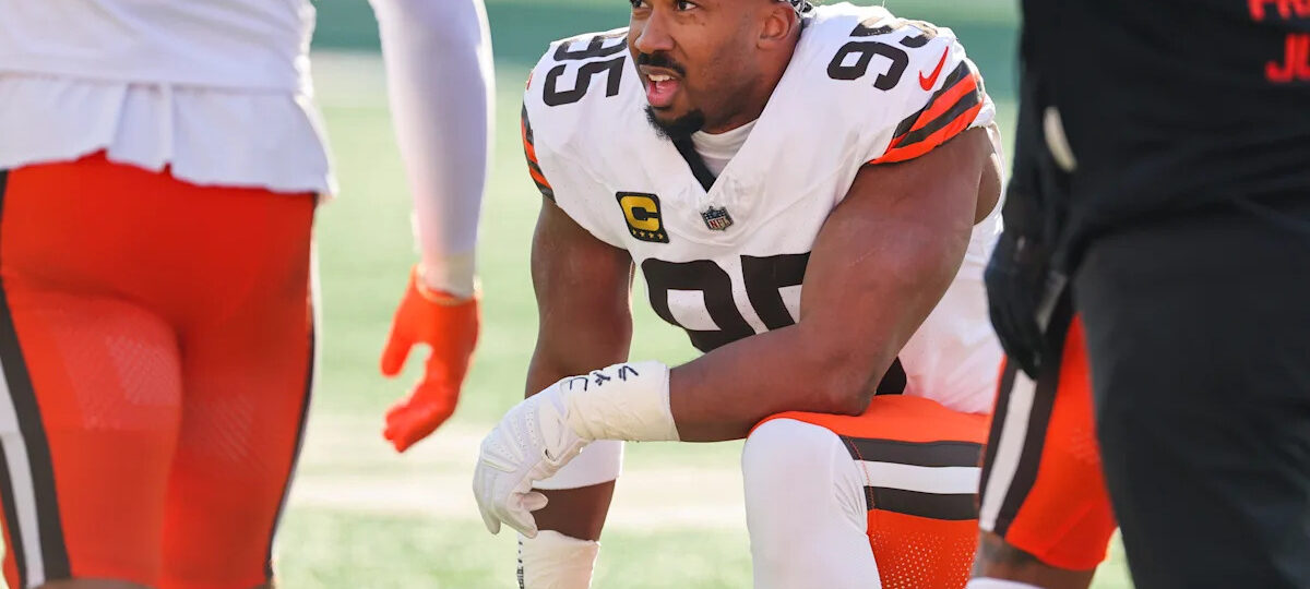 Cap expert breaks down why he's 'a bit baffled' by Myles Garrett's contract