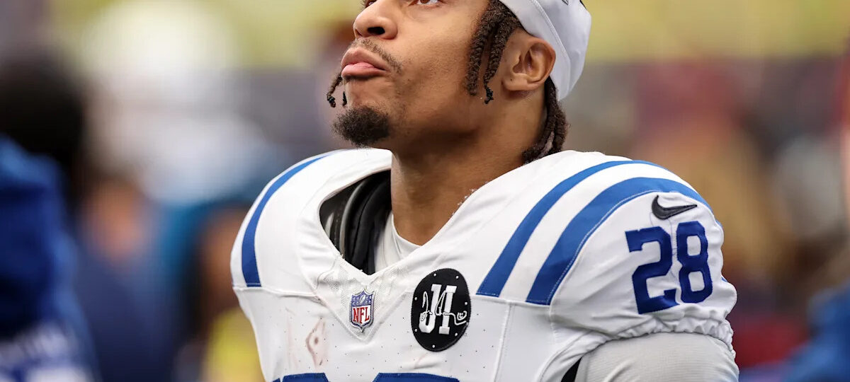 Fantasy Football: 2 RBs who should score more (and 1 who should score less) in 2026