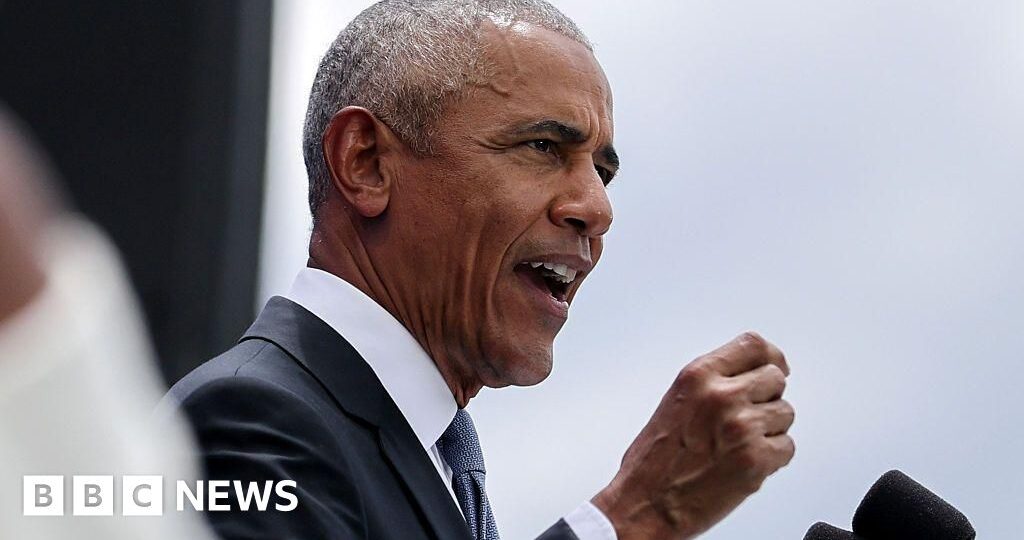 Obamas host star-studded opening of Chicago presidential centre