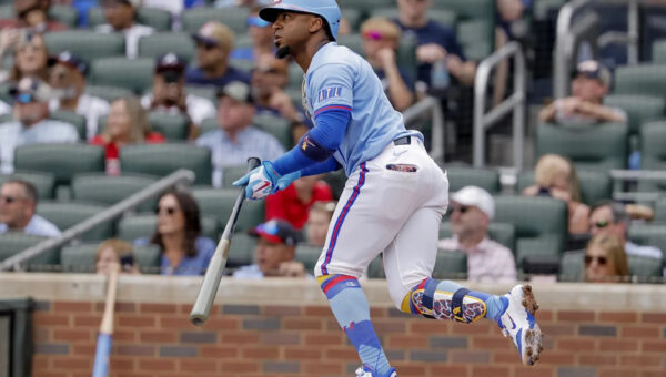 Braves beat Pirates 6-3 behind Dominic Smith’s 2-run homer