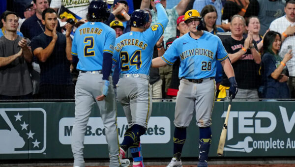 Home run derby breaks out in Las Vegas, Brewers defeat Athletics 15-14 in 12 innings