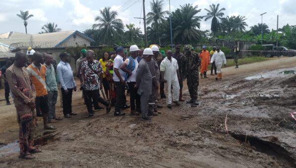 Abia Govt blames old oil pipeline for explosion in Owaza community
