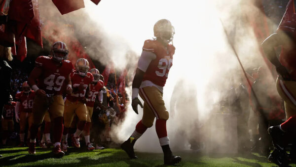 Aldon Smith’s family hires lawyers to investigate his death
