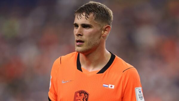 Tottenham to demand £115m for Micky van de Ven as Barcelona and Liverpool show interest
