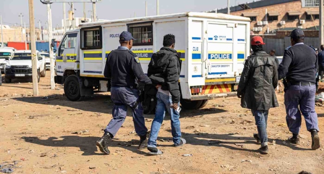 Gunmen Shoot Dead 12 In South Africa