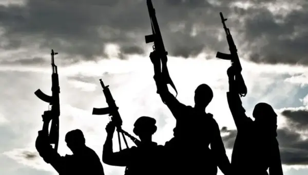 Policeman missing, 20 killed as gunmen invade Plateau community