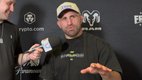 UFC champ Alexander Volkanovski gives timeline for Movsar Evloev fight