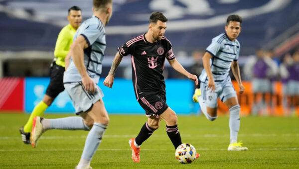 Lionel Messi is often called the GOAT. 5 reason why fans think so
