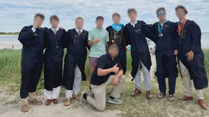 Ipswich lacrosse team forfeits state semifinals over cigar photo; parents claim they’re fake
