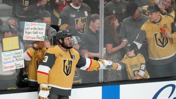 Golden Knights star Brayden McNabb gets massive ovation upon return from puck-to-face hospitalization
