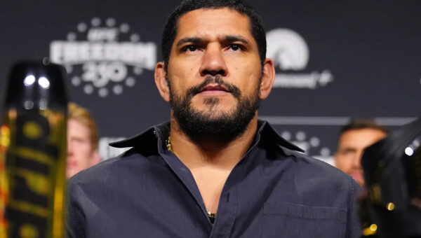 Alex Pereira says Josh Hokit crossed a line at UFC White House presser: 'Easy to say when there's a lot of security around'