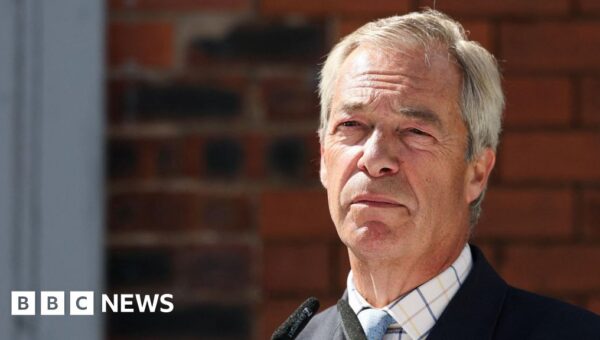 Farage vows to ban foreign nationals from social housing