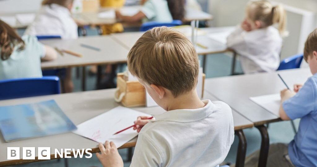 Are hot schools putting pupils and teachers at risk?