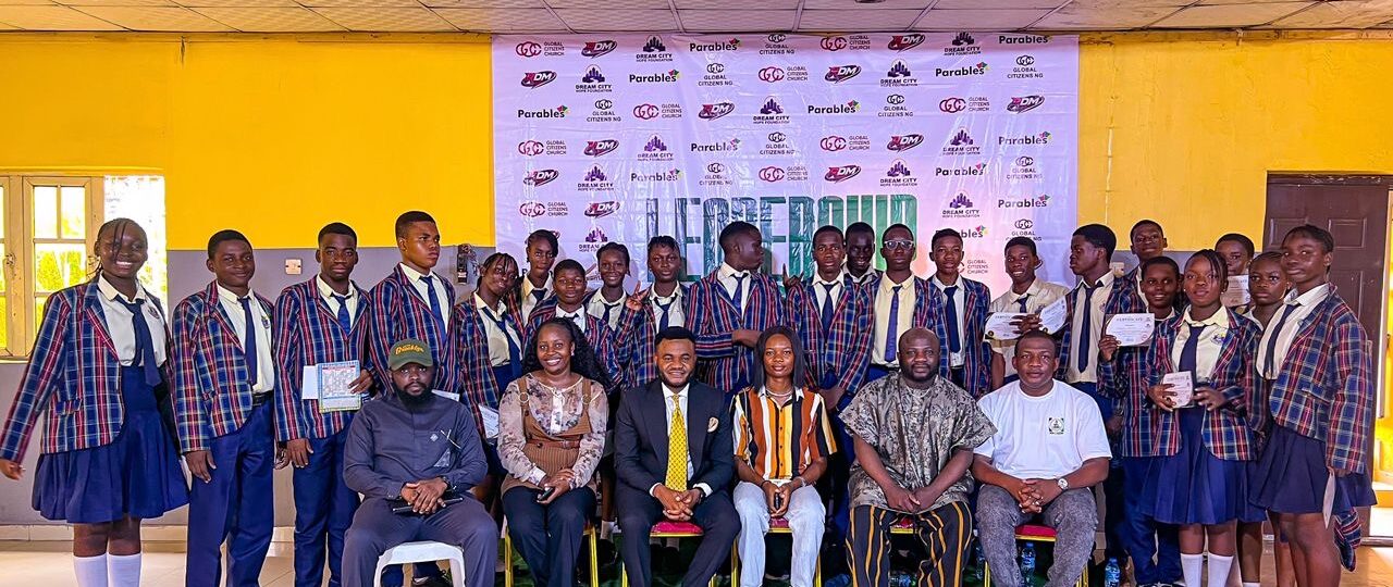 Police take cultism, drug abuse campaign to Ogun secondary schools
