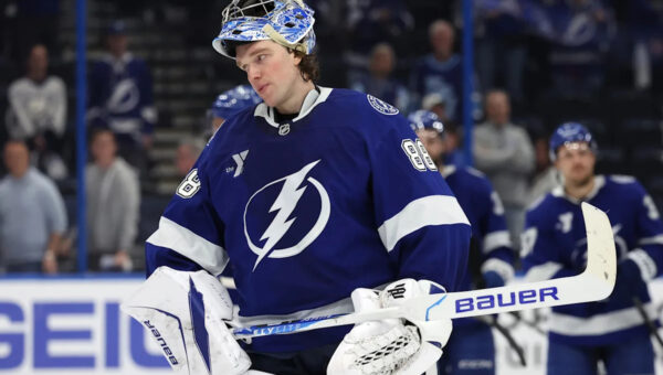 Lightning prank goalie Andrei Vasilevskiy, creatively revealing he won the 2026 Vezina Trophy