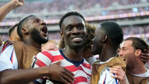 Folarin Balogun, who could have played for England or Nigeria, scores 2 for US in World Cup debut