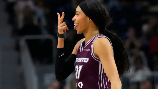Sykes scores 25, Harrison makes season debut as Tempo beats Sky