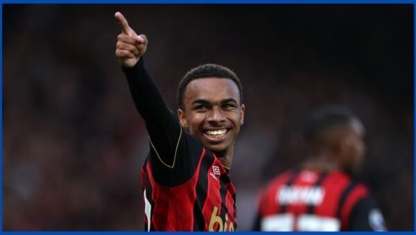 €100m Premier League star “favours” PSG move – but no deal looks likely this summer