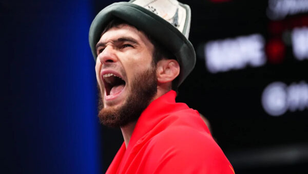 UFC Vegas 119 Bonuses! Magomedov Banks $100K For Rare Twister Finish