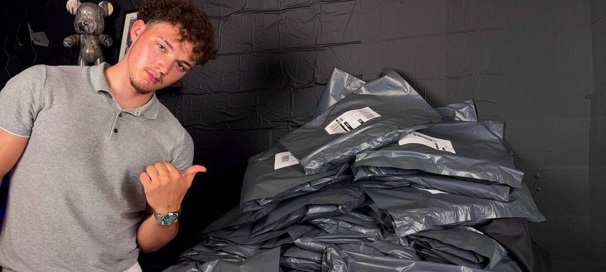I'm a 20-year-old who made over $100,000 in one year selling clothes on Vinted