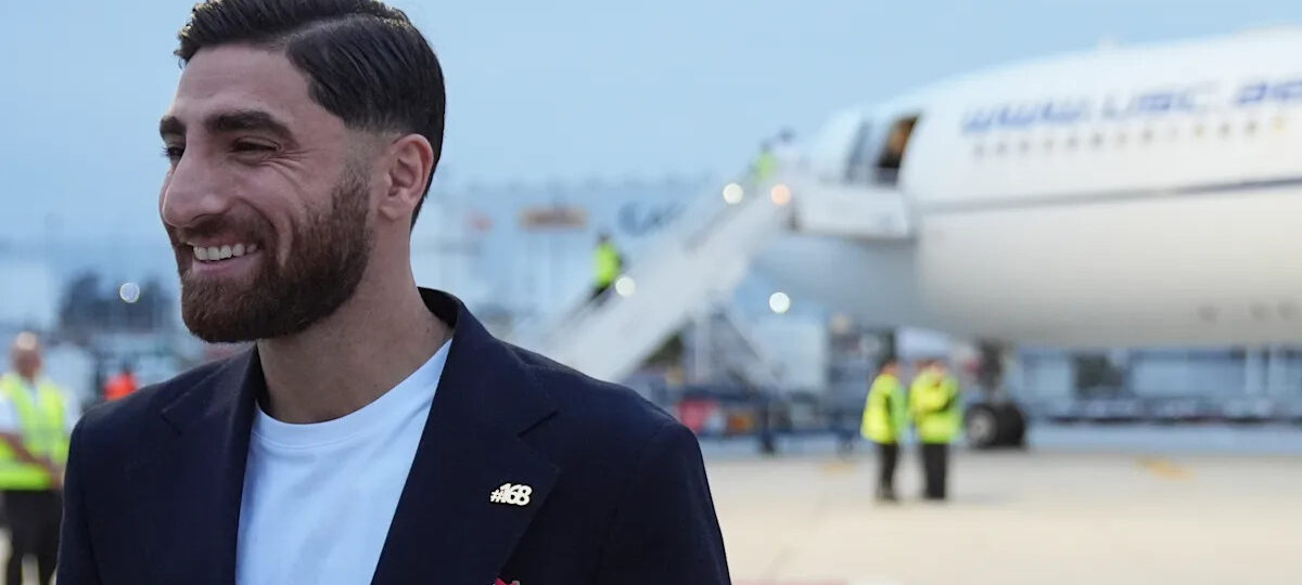 Iran's World Cup players wear pins for victims of deadly strike on school as they arrive in Mexico