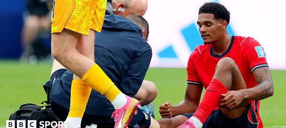Tuchel worried about England's right-back situation