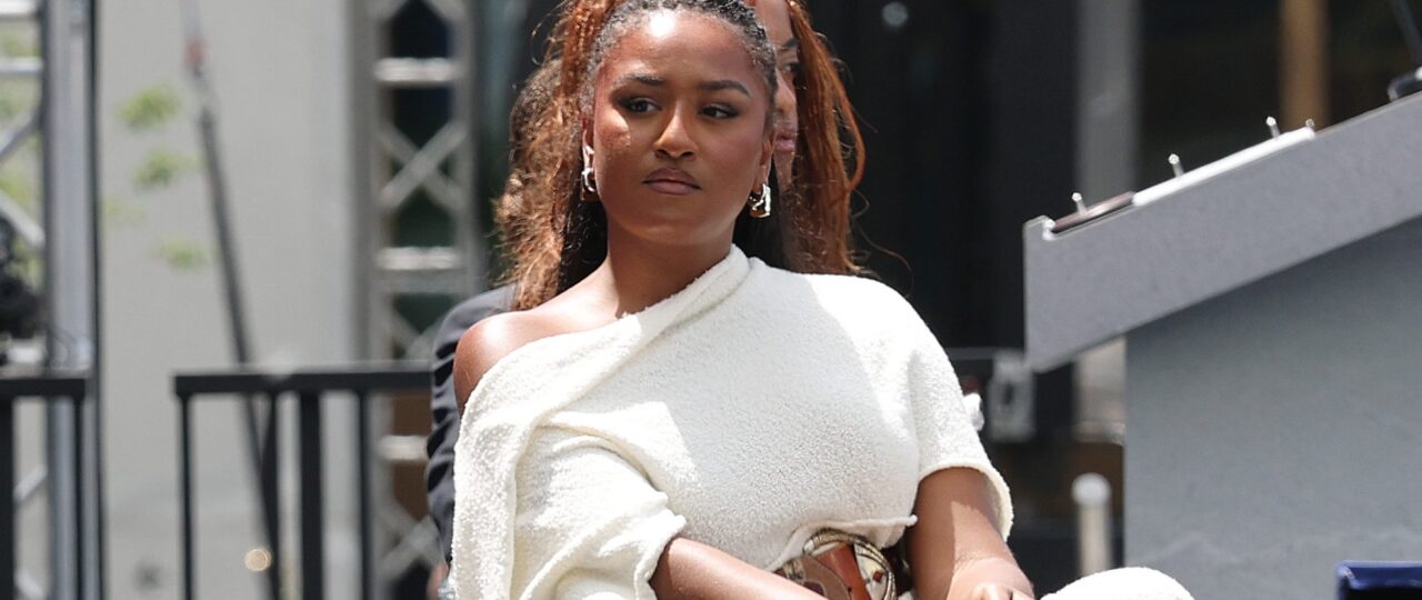 Sasha Obama Net Worth: How Much Money Barack Obama’s Daughter Has