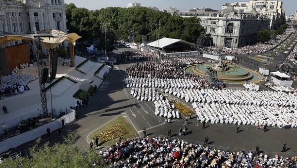Over 1.2 Million People Attend Pope’s Mass In Madrid