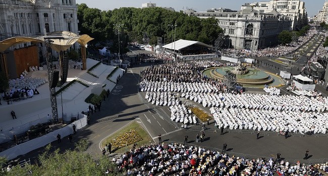 Over 1.2 Million People Attend Pope’s Mass In Madrid
