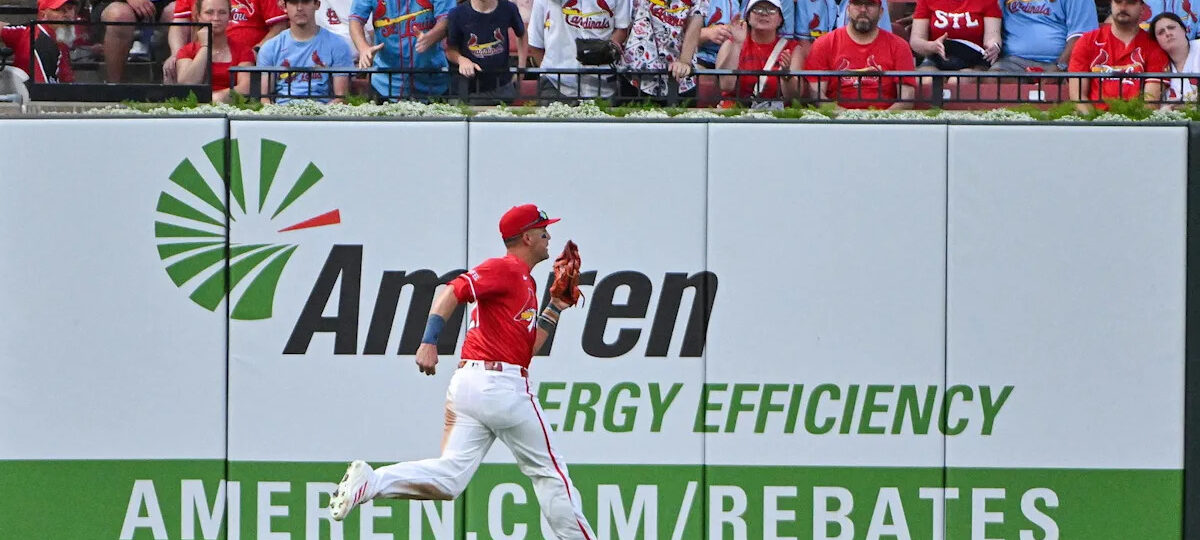 Lars Nootbaar Returns to Lineup, Sparks Big Cards Pally Past Reds