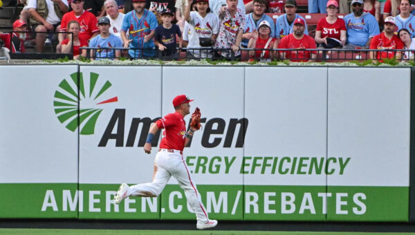 Lars Nootbaar Returns to Lineup, Sparks Big Cards Pally Past Reds
