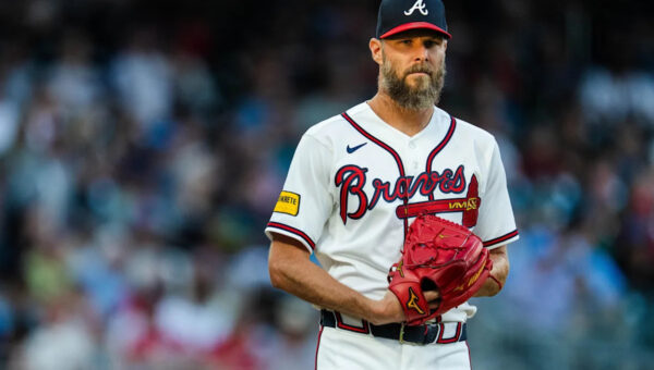 Braves turn to Chris Sale to even things up in Chicago
