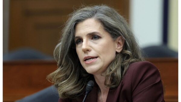 US lawmaker proposes bill to ban immigration from three African countries