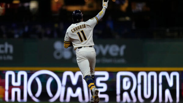 Yelich and Chourio homer as the Brewers beat the Guardians 9-4