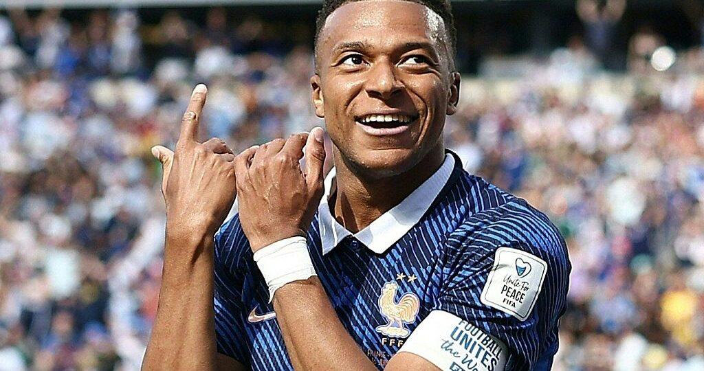Why Mbappé suddenly played the flute in his wild World Cup celebration