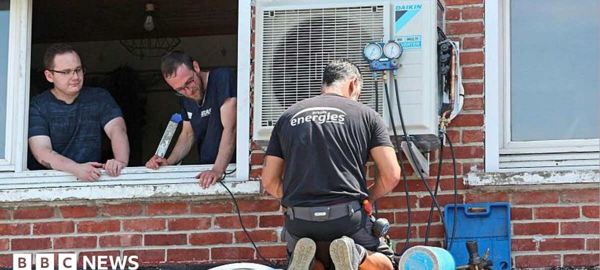 Air conditioning creates political divide as France records hottest day