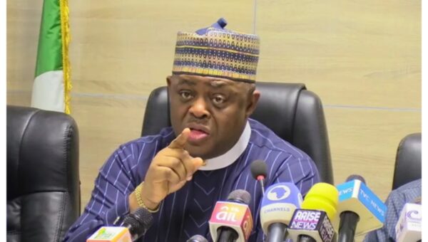 ‘Bury your heads in shame’ – Fani-Kayode condemns gold smuggling allegations against Yari