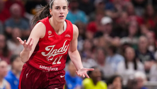 Caitlin Clark’s ab-baring outfit for Indiana Fever game turns heads