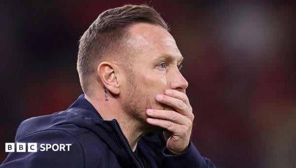 Wales boss Bellamy has ‘burned bridges’ – Roberts
