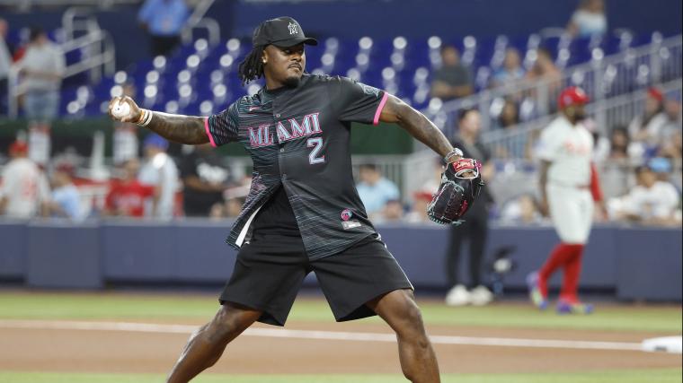 Dolphins setting Malik Willis up to fail