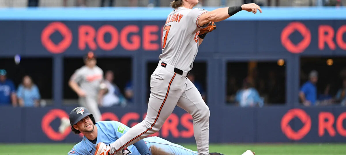 Controversial call, bad defense sink Orioles in 6-4 defeat