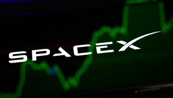 SpaceX wants to raise $75 billion for a record-setting IPO